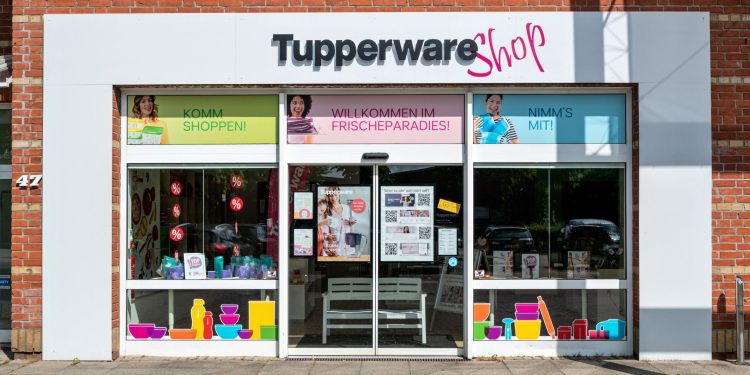 Tupperware’s bankruptcy crisis: can this iconic brand make a comeback?