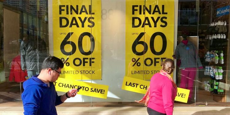Australian consumers downbeat in Sept amid economic worries