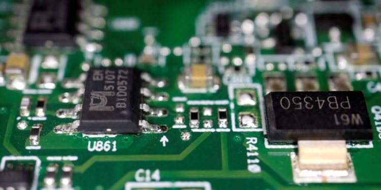 US sets new rule that could spur AI chip shipments to the Middle East