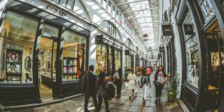 UK shop prices fall 0.6% in September as non-food prices see sharpest deflation in 3 years