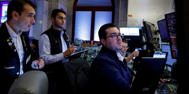 Futures dip as Middle East tensions mount; jobs data on tap