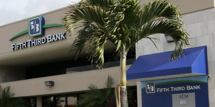 Fifth Third Bancorp’s profit falls on higher loan loss provisions
