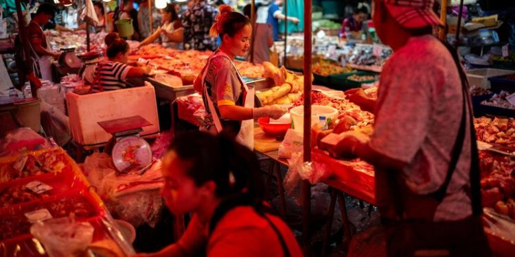 Thai government pushes for higher inflation target at BOT meeting