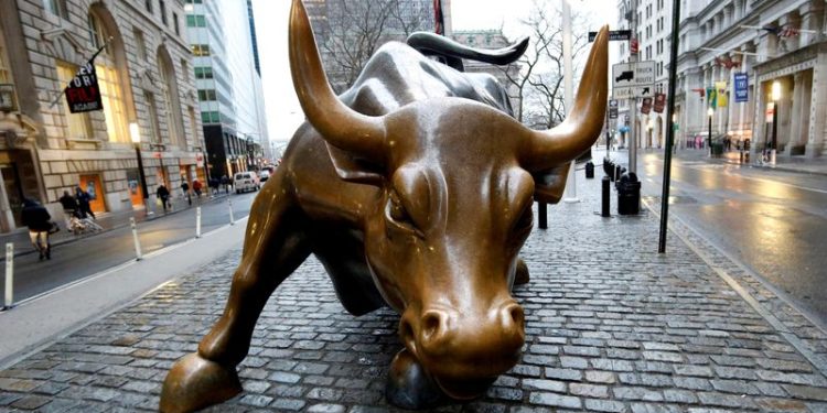 S&P 500, Nasdaq end up with Nvidia; Walmart hits record after forecast