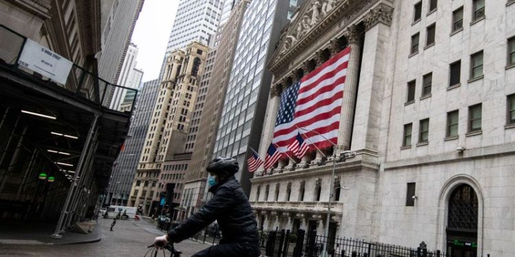 U.S. stocks lower at close of trade; Dow Jones Industrial Average down 0.61%